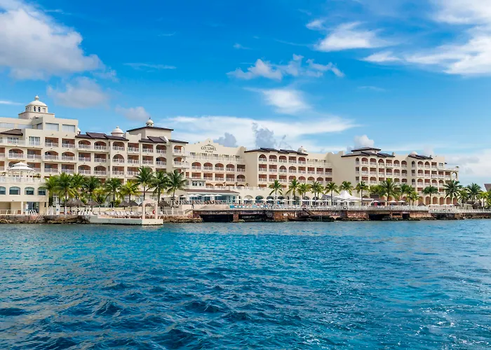 Resort Palace